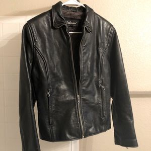 Ladies genuine leather jacket